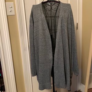 Skies are Blue grey heathered cardigan with side buttons long sleeves size 3x